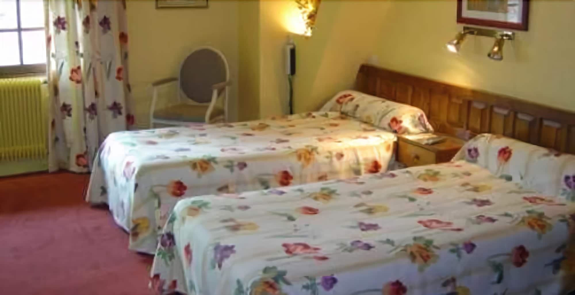 Le Ratelier Hotel Montaigut-sur-Save Eksteriør billede